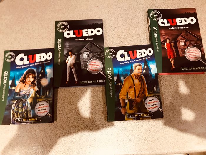 Lot de livres Cluedo