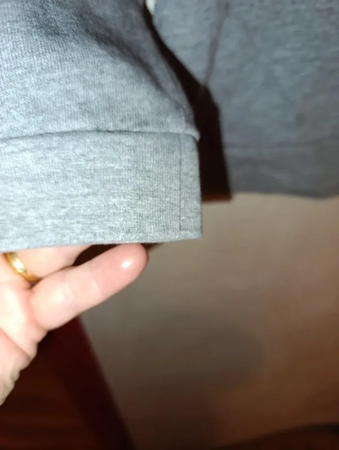 Sweat Harry Potter taille 4 ans neuf jamais porté - photo numéro 5