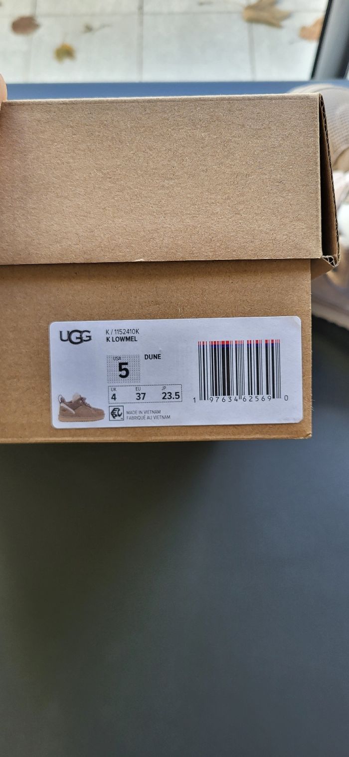 UGG Lowmel Dune - Taille 37 - photo numéro 6