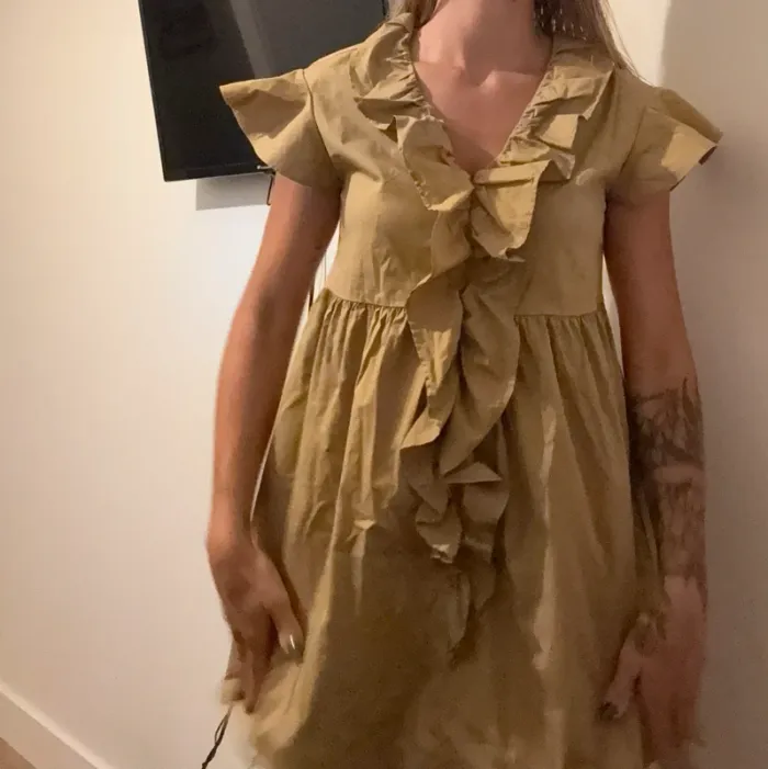 Robe kaki