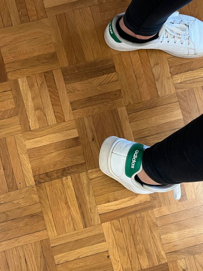 Stan Smith Adidas taille 37 / Cuir vert & blanc - photo numéro 4