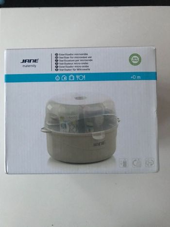 Stérilisateur de biberons pour micro onde