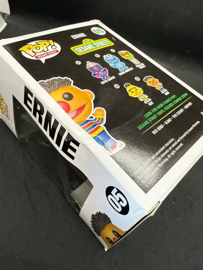 Funko pop Sesame Street Ernie 05 flocked - photo numéro 10