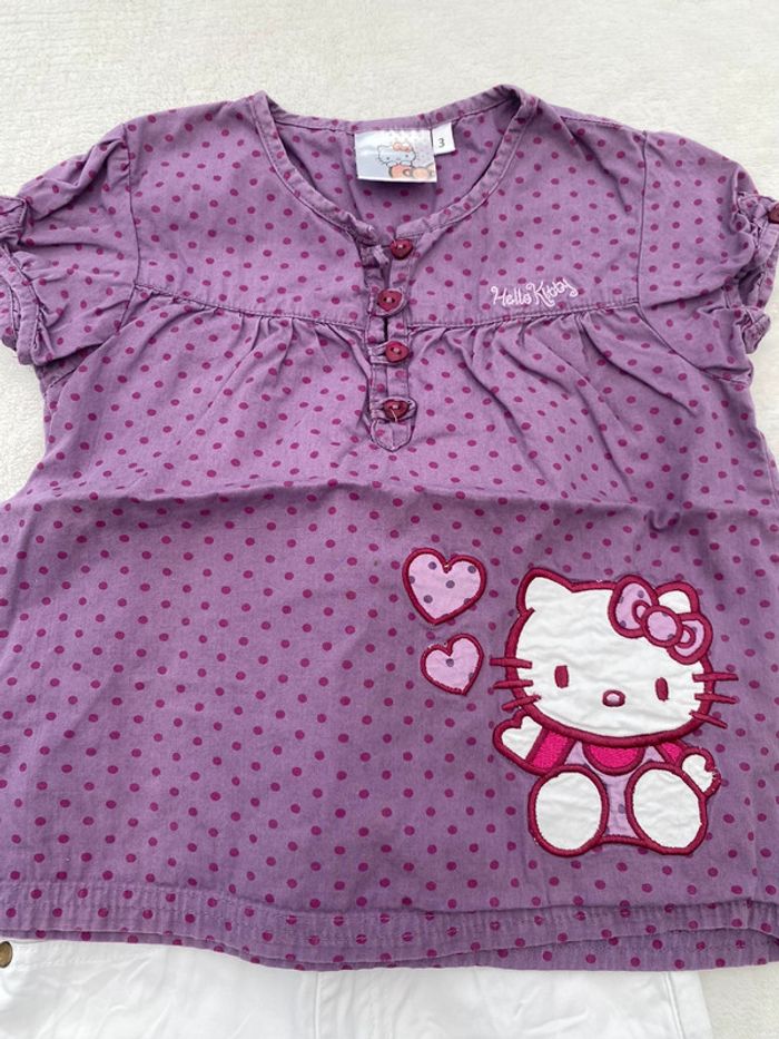 Très bel ensemble short panda court teeshirt Hello kitty - photo numéro 2