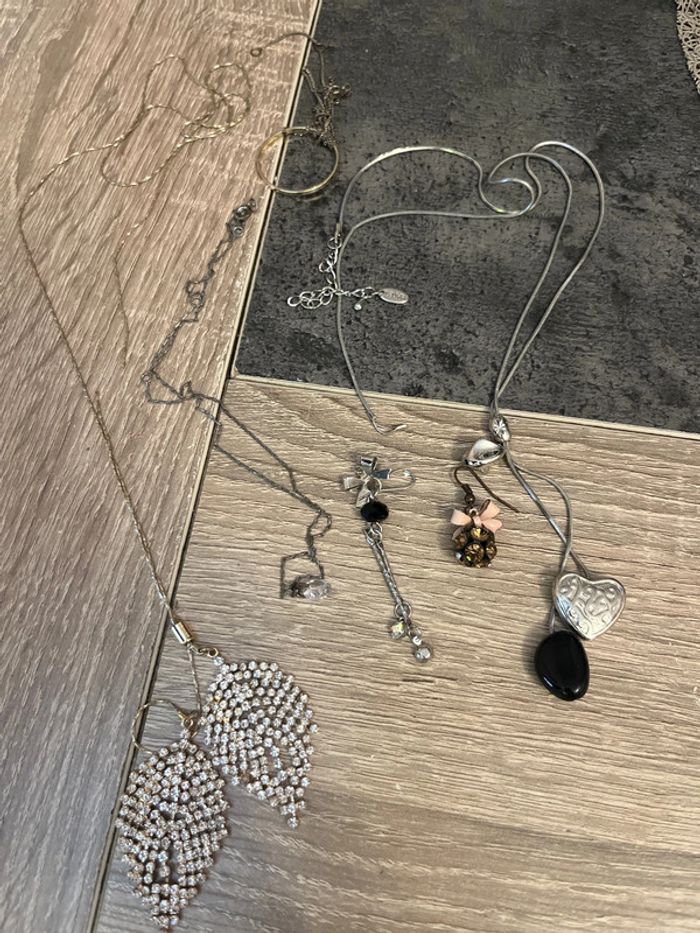 Lot faux bijoux - photo numéro 2