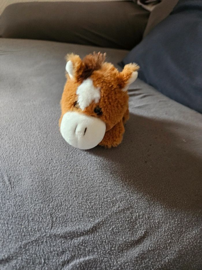 Peluche cheval