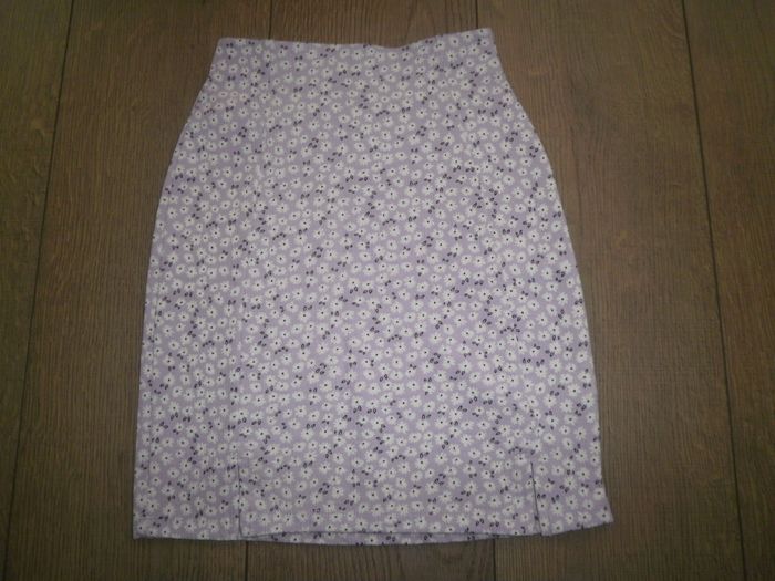 Jolie jupe d'Eté fleurie Fille/Femme XXS/32 ou 12 ans