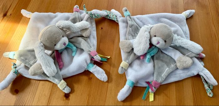 Lot de 2 doudous « Doudou et Compagnie »