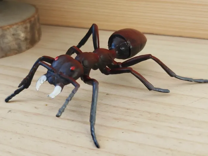 Figurine fourmi Animal insecte - photo numéro 2