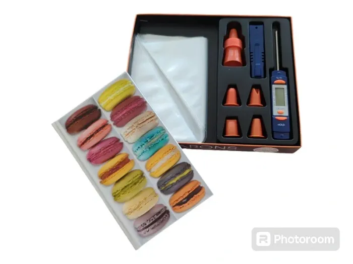 Coffret livre macarons maison marabout neuf - photo numéro 2