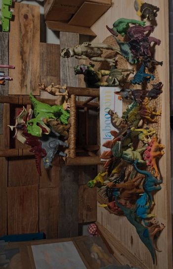 Jouets gros lot dinosaures tbe