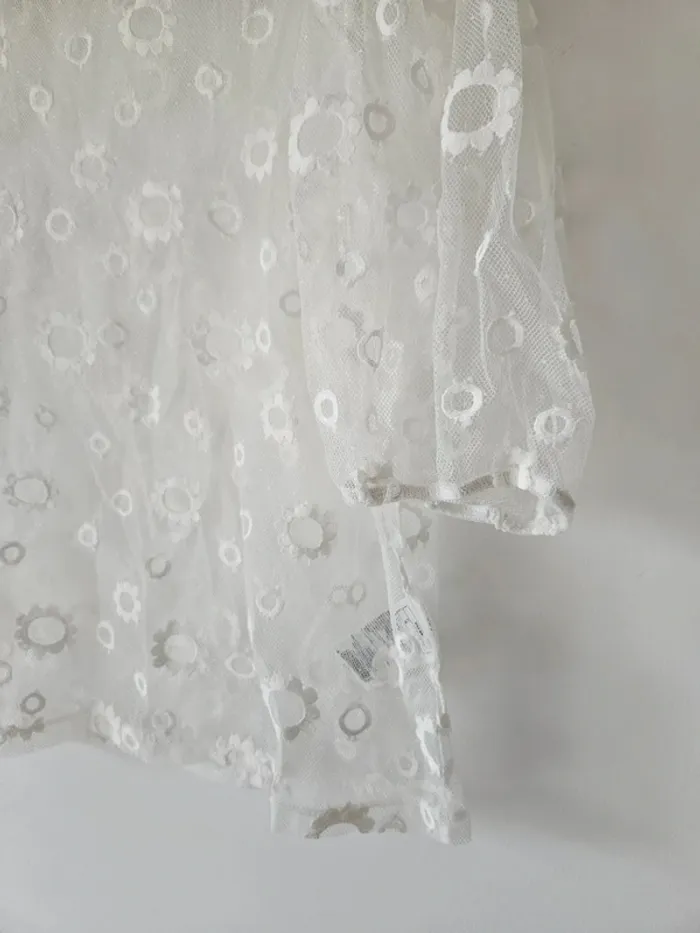 Haut blanc transparent fleuri Pimkie taille 38/M - photo numéro 2