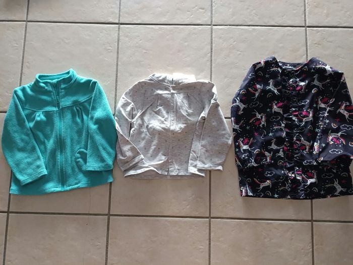 Lot vêtements fille 98 cm multimarques - photo numéro 5