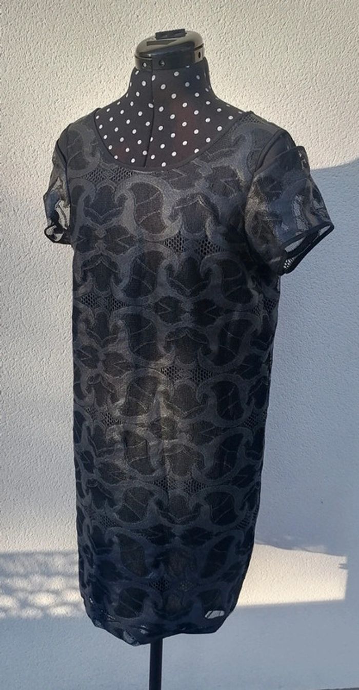 Robe courte fluide légère noir brillant Taille S Cop Copine - photo numéro 2