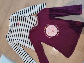 Lot de deux t-shirt à manches longues 4 ans