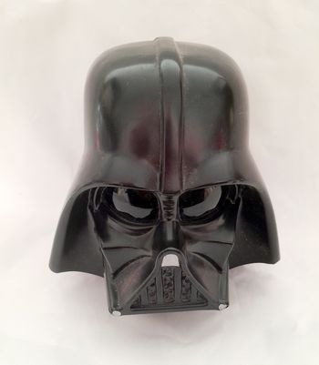 Tirelire Star Wars Dark Vador en plastique Bonbon Buddies 2005