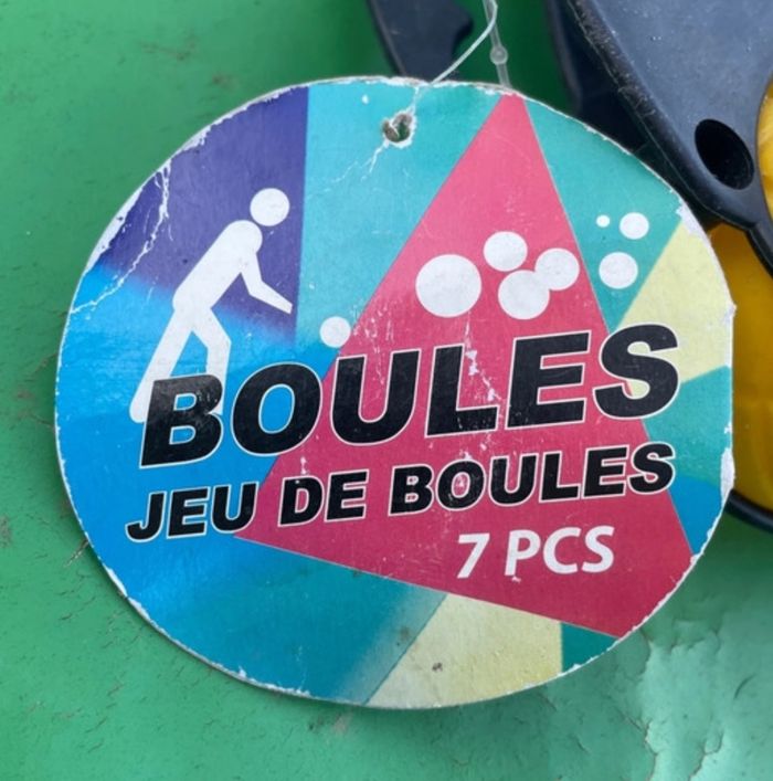 7  boules de pétanques - photo numéro 2