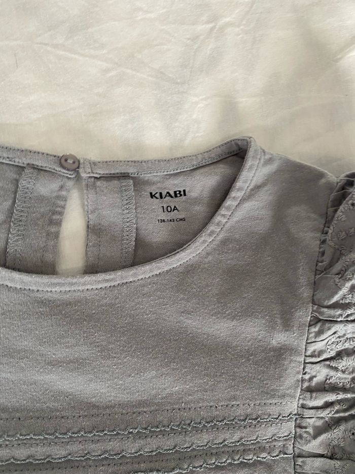 Tee shirt Kiabi taille 10 ans - photo numéro 4