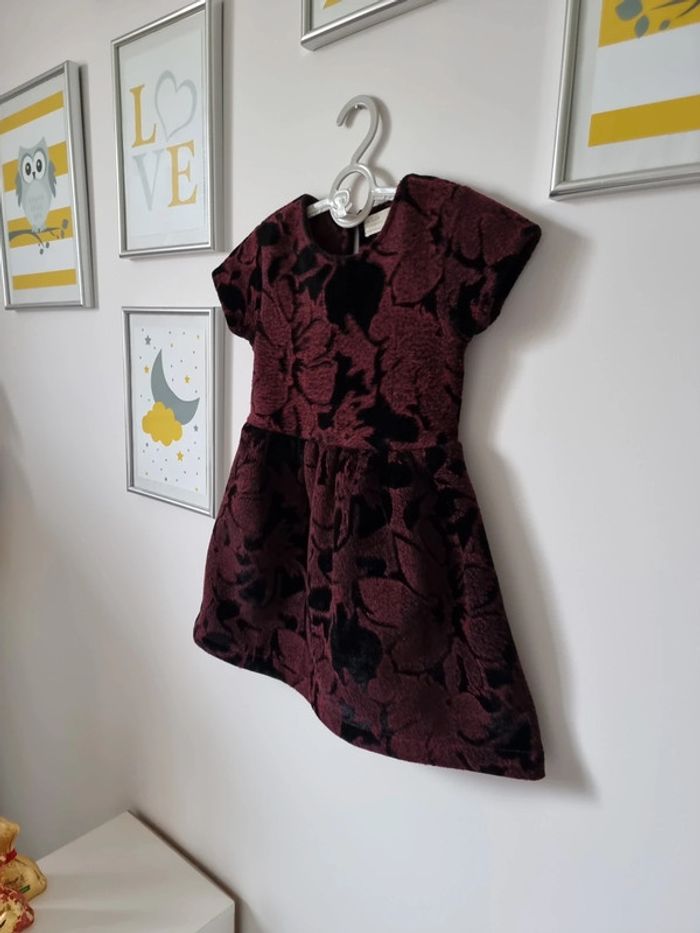 Robe chic et élégante zara girls taille 4ans comme neuve - photo numéro 2