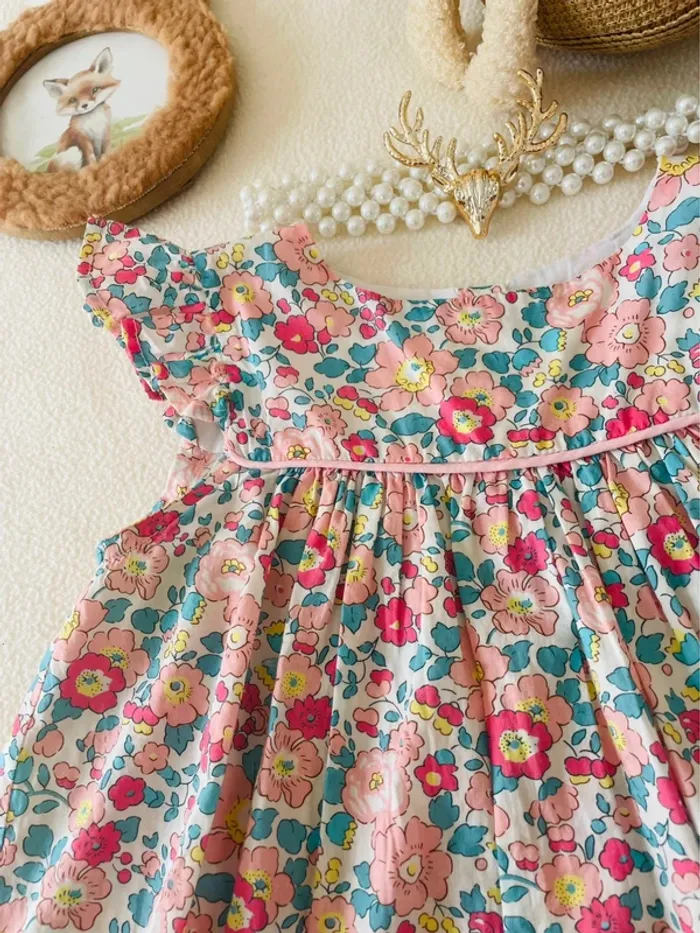 🌸 Blouse enfant Liberty Betsy Rhubarbe – Exclusivité anglaise - photo numéro 3