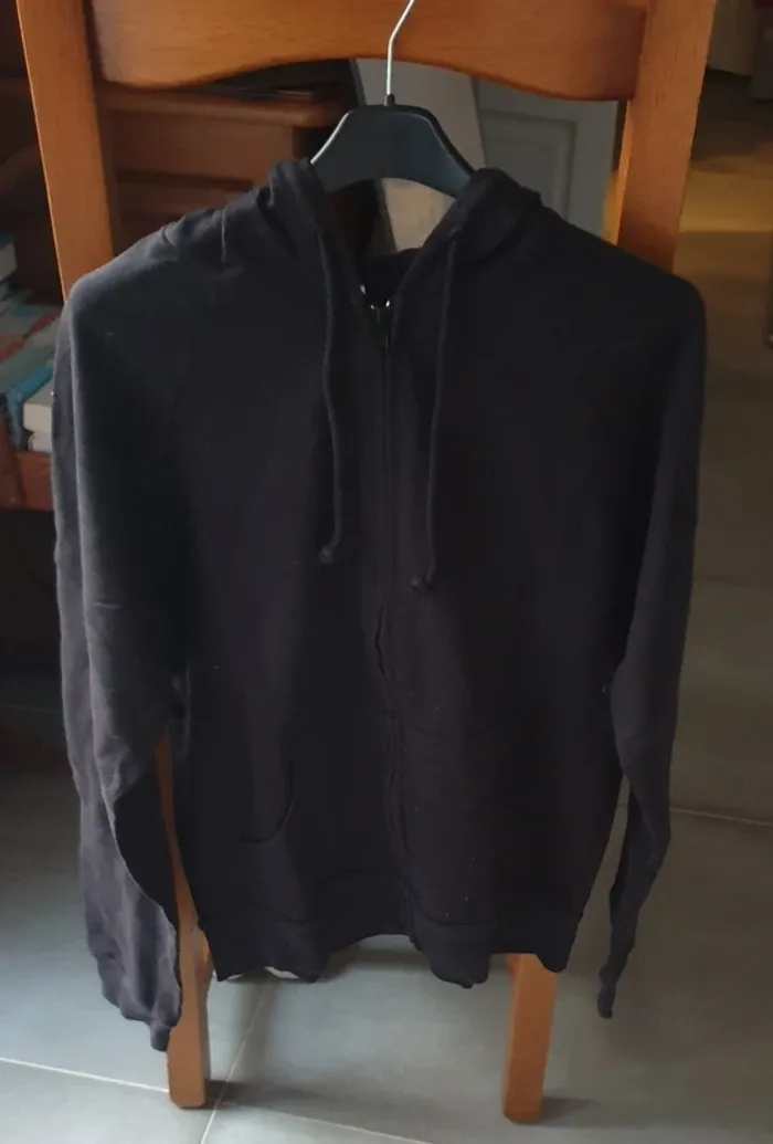 Veste à capuche