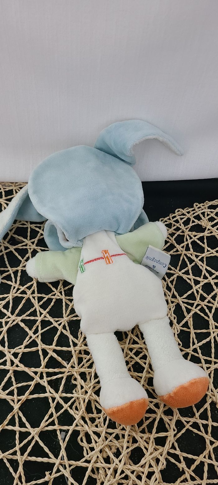 Doudou lapin Eliot cape bleu DOUDOU ET COMPAGNIE - photo numéro 3