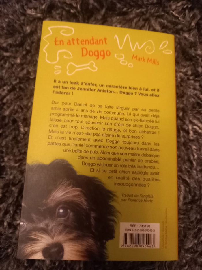 livre "en attendant Doggo" - photo numéro 3