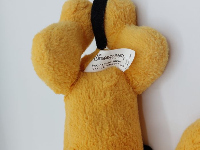 Peluche doudou Pluto DISNEYLAND PARIS chien Mickey 25 cm - photo numéro 5