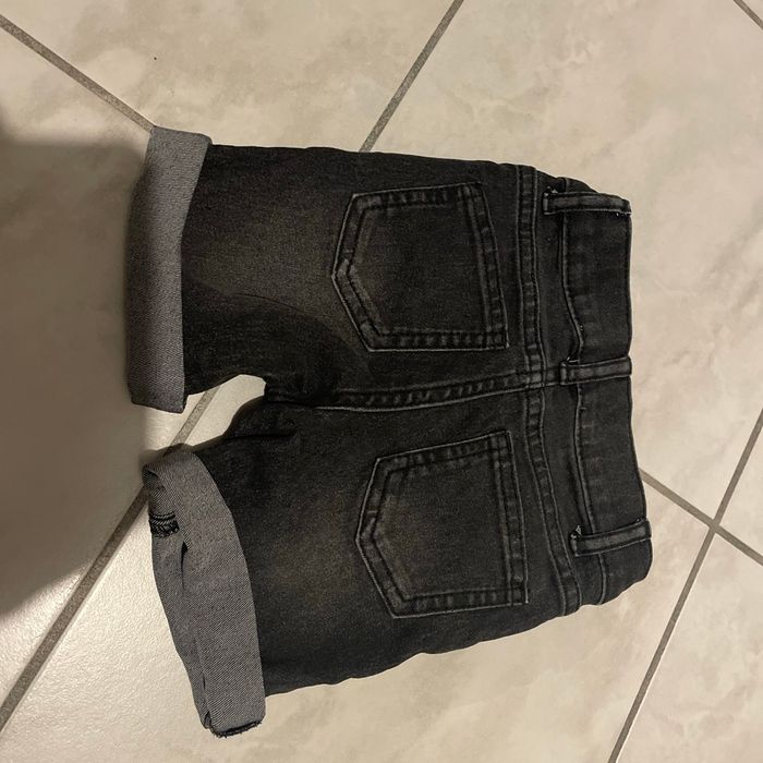Short 3ans - photo numéro 2