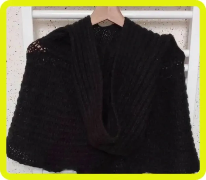 Poncho avec capuche  gris  foncé  / noir Promod  Taille XS /  S - photo numéro 3