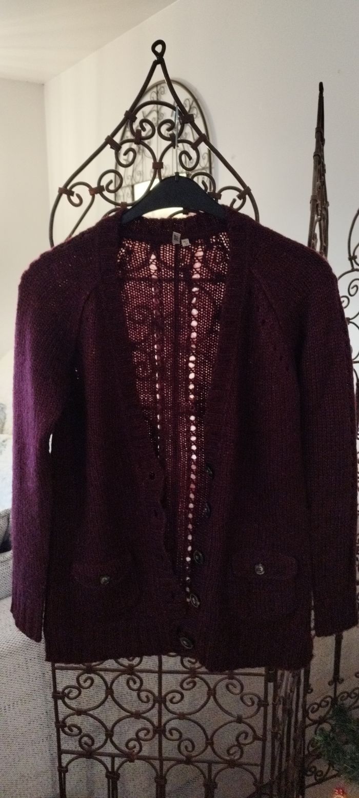 Gilet cardigan Spot couleur lit de vin avec boutons. Taille 38/40. Neuf - photo numéro 2