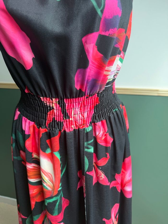 Robe longue imprimés fleurs avec fente avant Carina - photo numéro 4