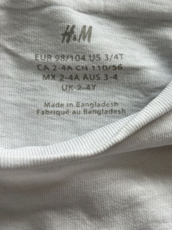Tee-shirt manches longues H&M blanc 2-4 ans
- photo numéro 3