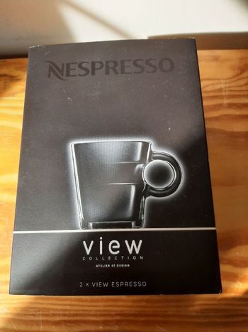 Coffret de 2 tasses view de Nespresso.