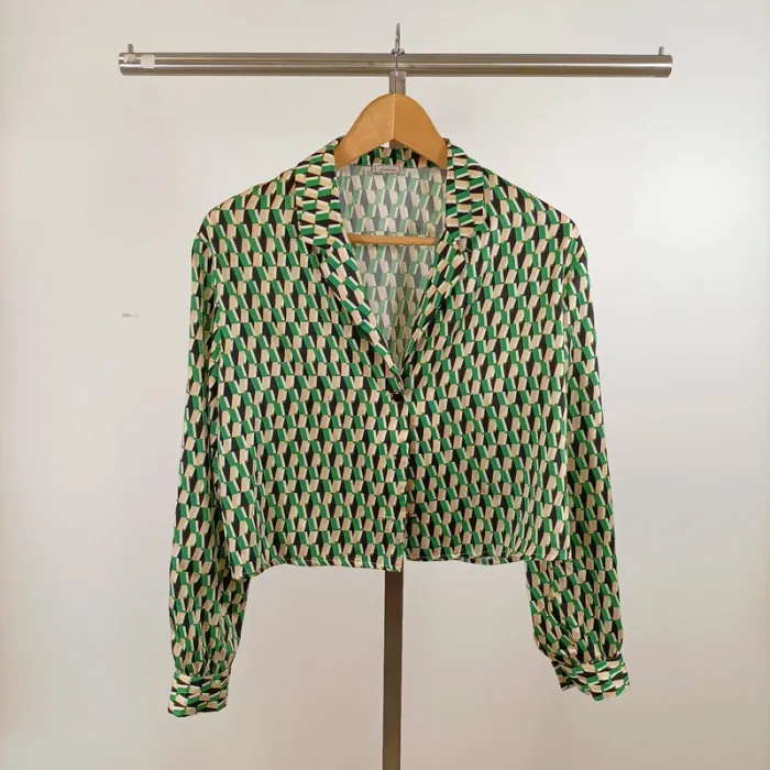 Chemise col V old school vintage verte Pimkie taille M A1460
