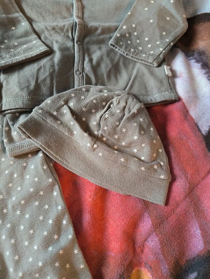 Lot bébé 6 mois - photo numéro 5