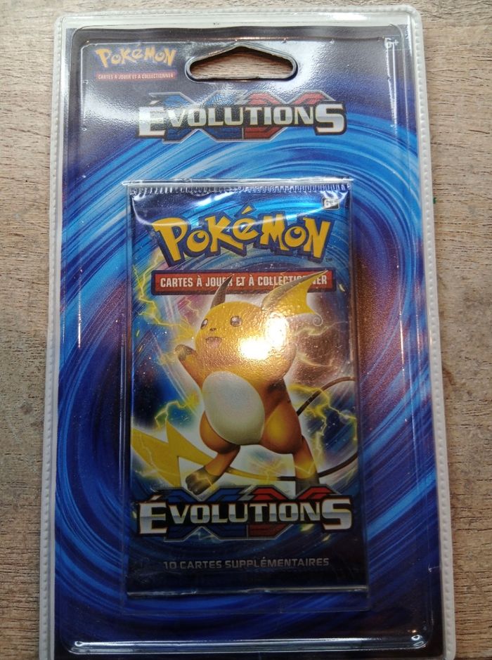 Lot de 2 blister Pokémon xy évolutions neuf FR
