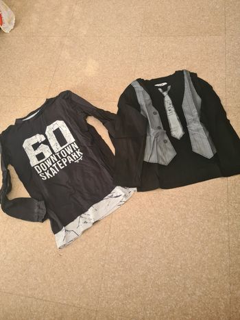 Lot 2 tee shirt manche longue taille 8 ans