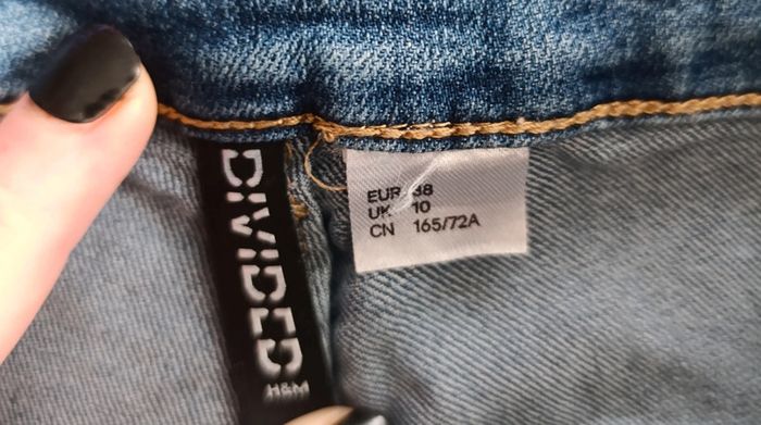 Short en jean taille 36/S - photo numéro 2