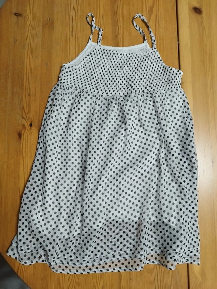 Robe blanche à pois - photo numéro 2