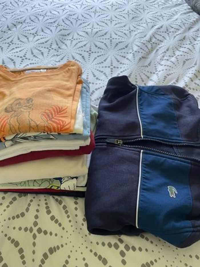 Lot divers vêtement garçon 6 ans