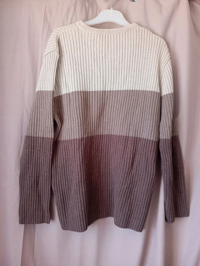 Pull taille M - photo numéro 2