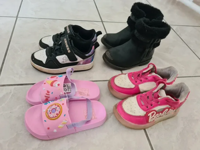 Lot chaussures fille taille 25 - photo numéro 2