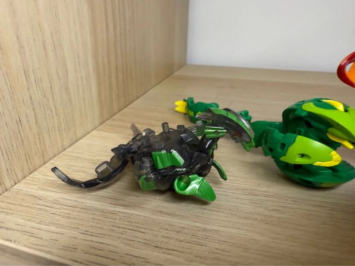 Lot de bakugan - photo numéro 3