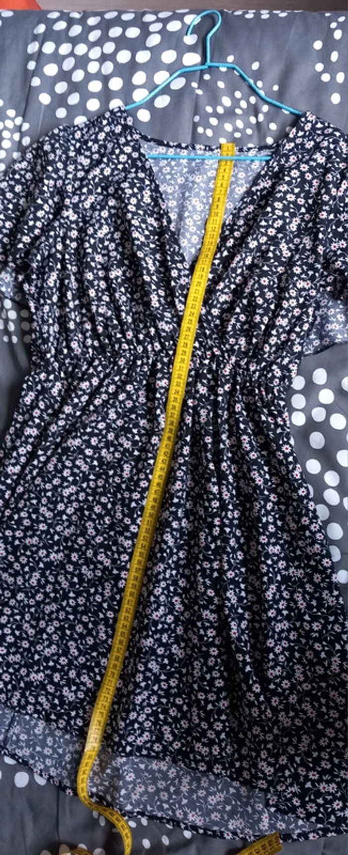 Robe à fleurs manches courtes taille 38 - photo numéro 7