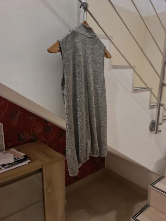 Tee-shirt sans manches MIM taille 40 - photo numéro 5