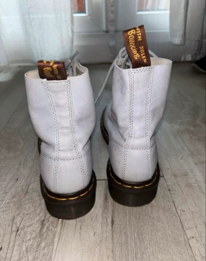Dr Martens 8 trous - photo numéro 6