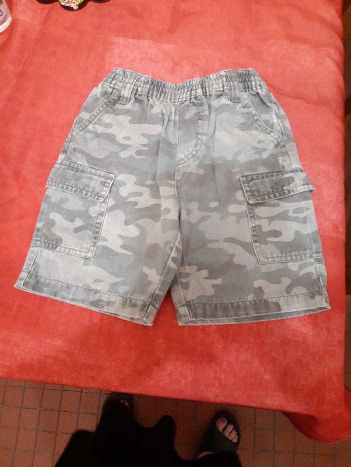 Short camouflage