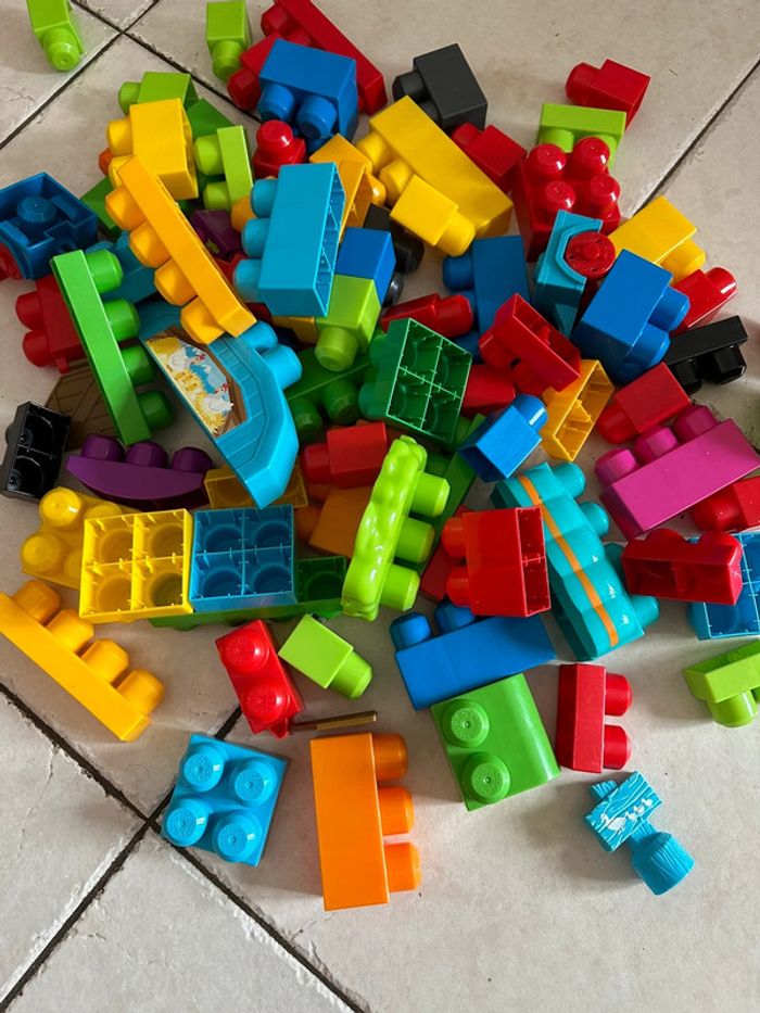 Lot megablocks jeux construction - photo numéro 2