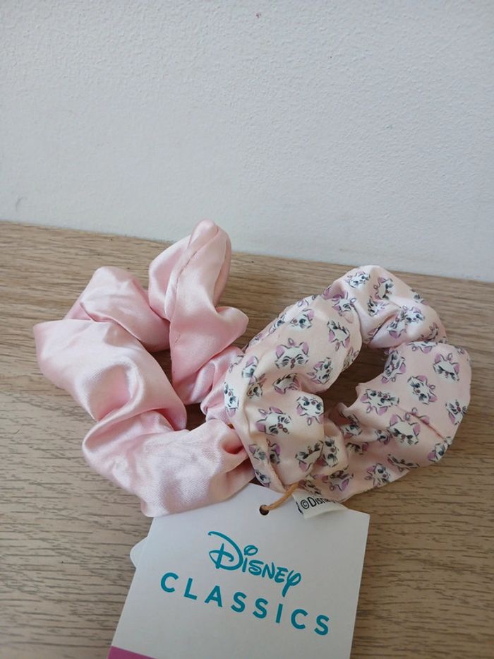 Lot de 2 chouchous rose Marie Les aristochats Disney - photo numéro 2